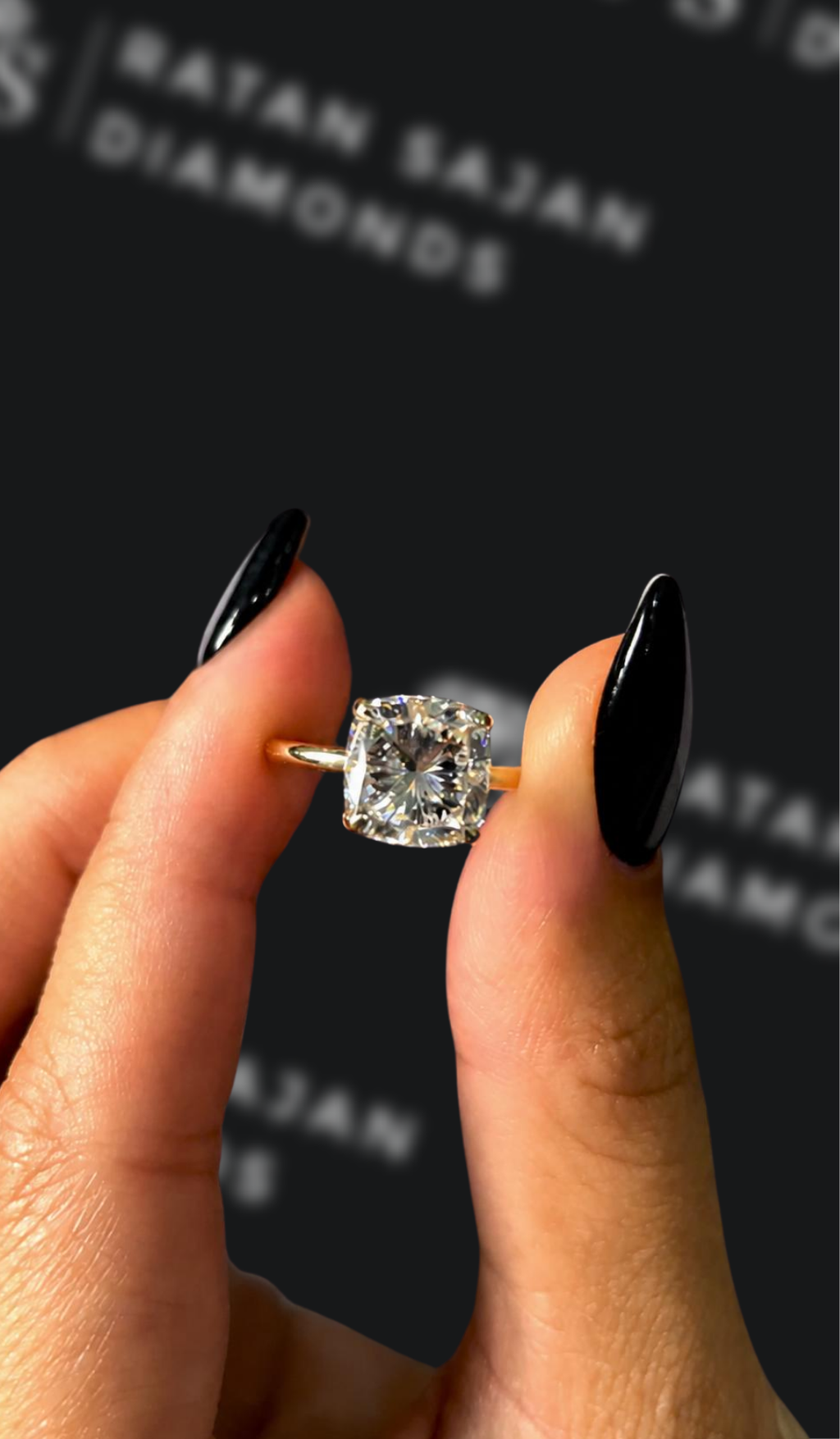 1 carat emerald cut natural diamond engagement ring by Ratan Sajan Diamonds Dubai