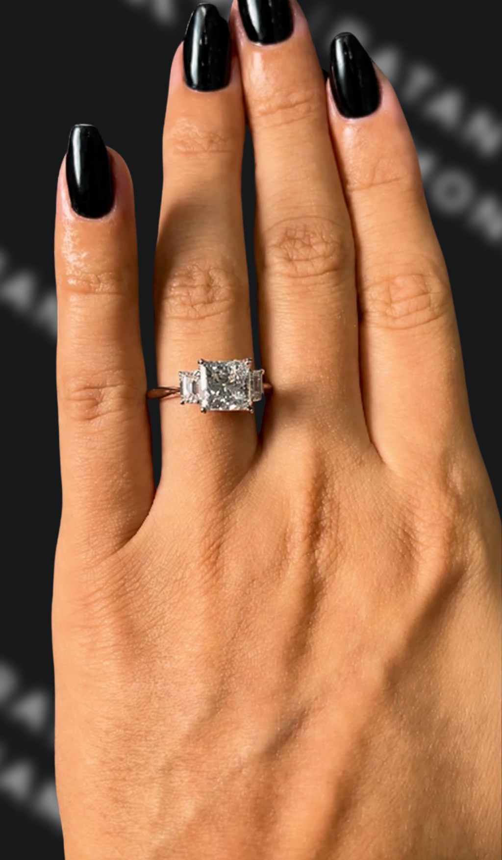 2 carat princess cut natural diamond engagement ring by Ratan Sajan Diamonds Dubai