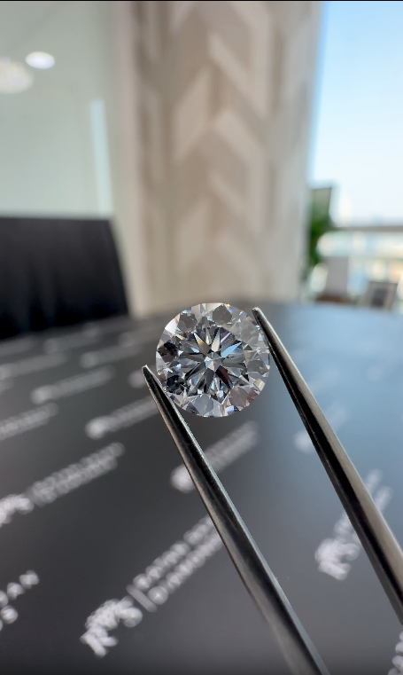 1.01 Carat – E VS1 - Round Shape – Natural Diamond – IGI Certified