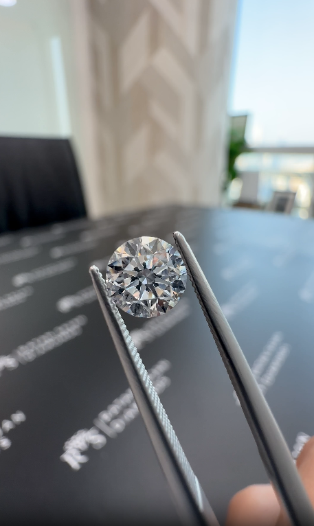 1.00 Carat – E VS1 - Round Shape – Natural Diamond – GIA Certified