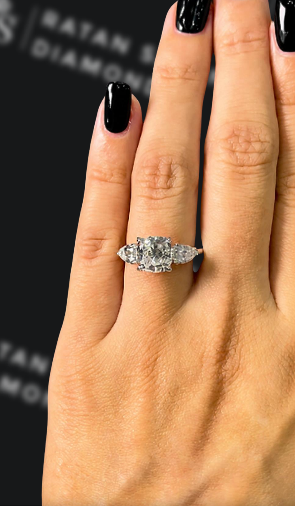 1 carat emerald cut natural diamond engagement ring by Ratan Sajan Diamonds Dubai