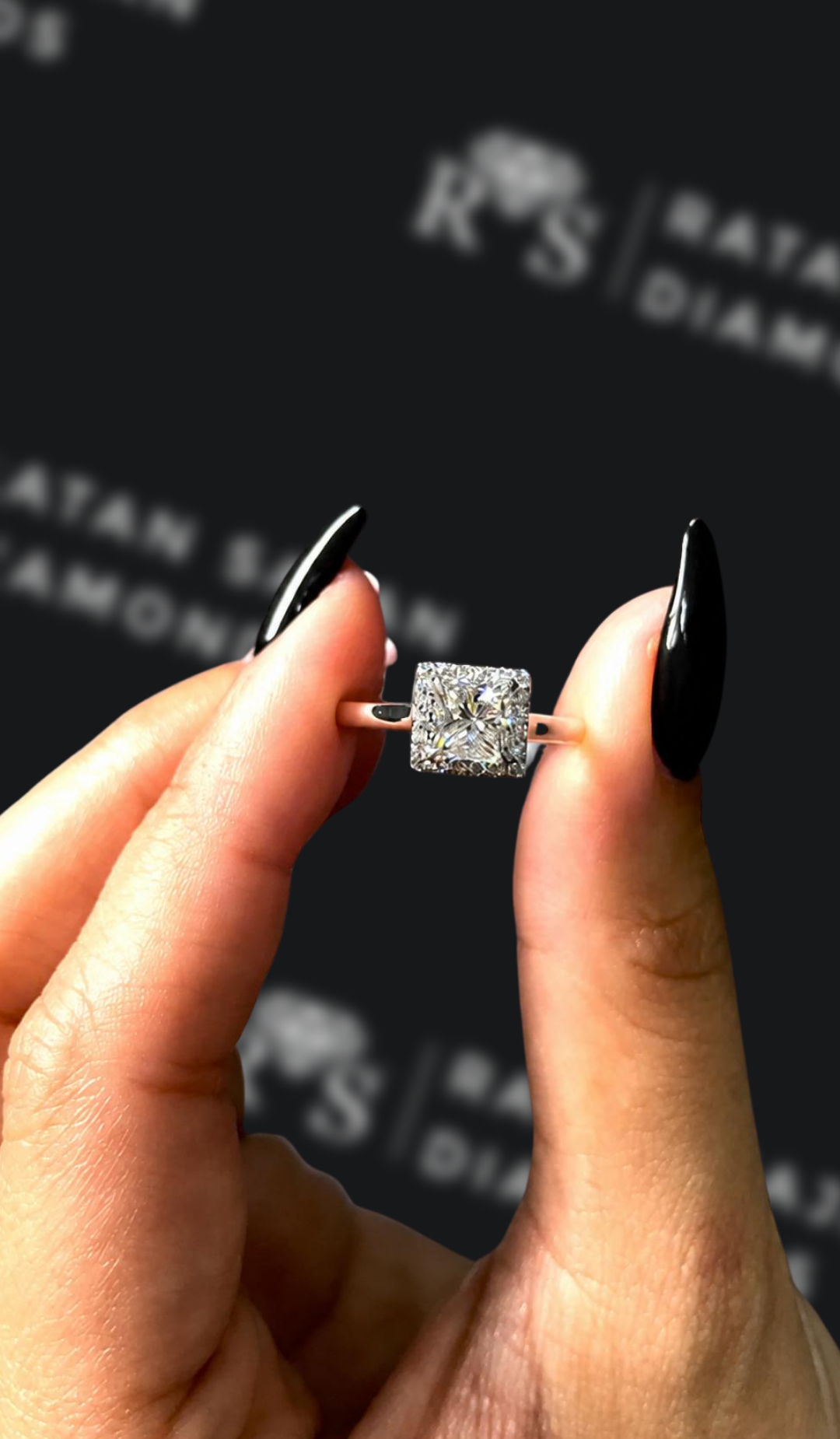 1 carat princess cut natural diamond engagement ring by Ratan Sajan Diamonds Dubai