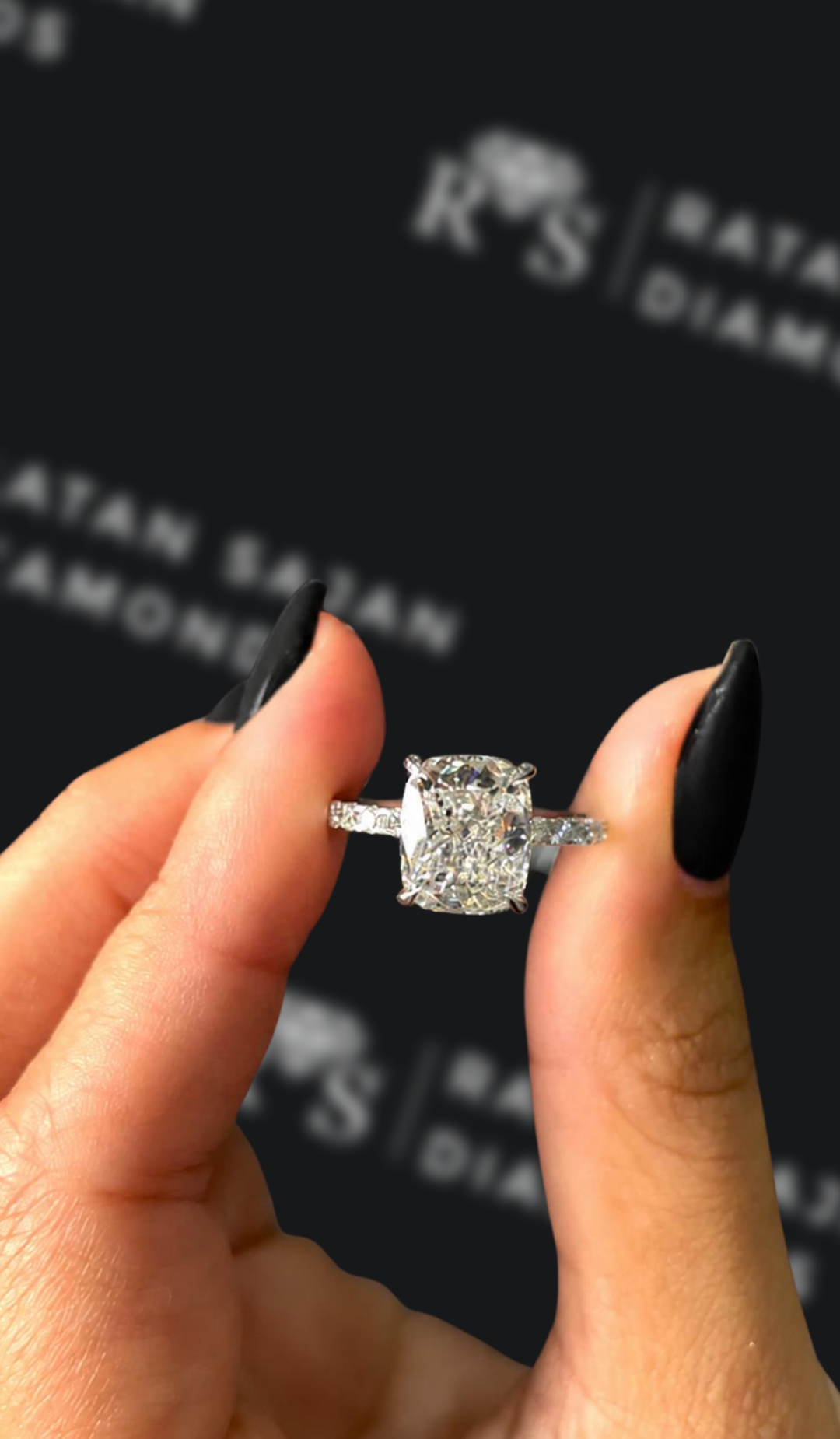 1.5 carat emerald cut natural diamond engagement ring by Ratan Sajan Diamonds Dubai
