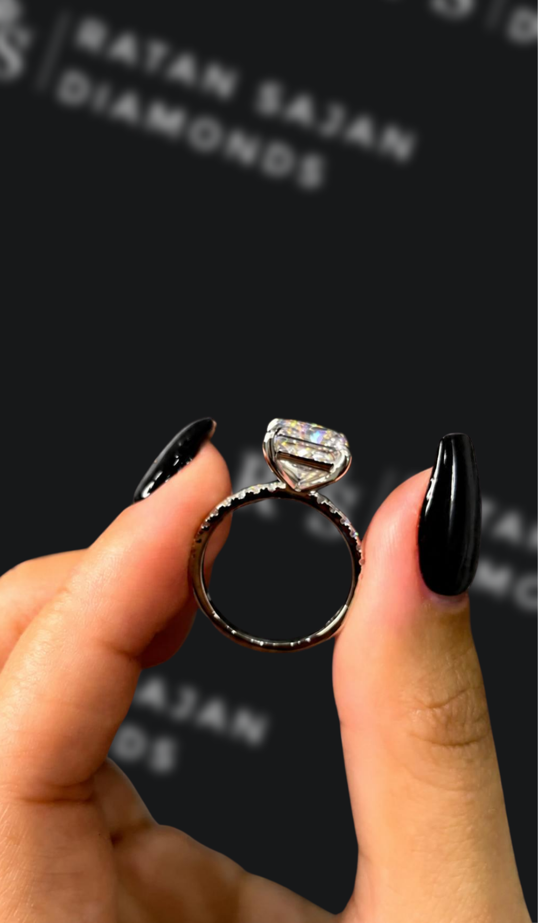 2.5 carat princess cut natural diamond engagement ring by Ratan Sajan Diamonds Dubai