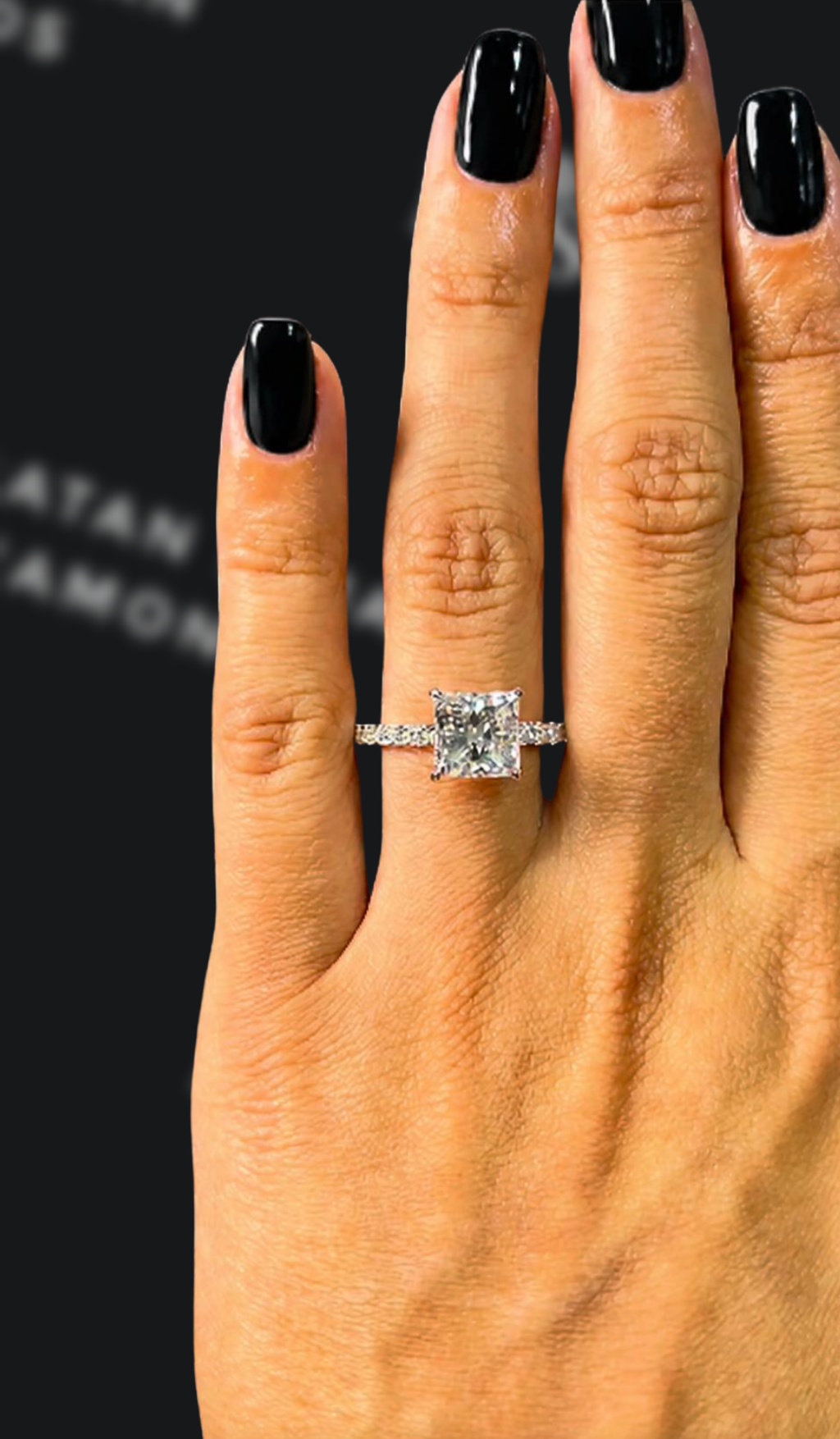 2.5 carat princess cut natural diamond engagement ring by Ratan Sajan Diamonds Dubai