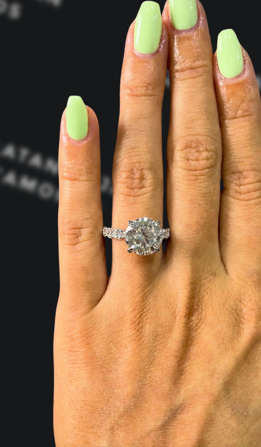 4 Carat Lab-Grown Diamond Band Engagement Ring - Round Diamond
