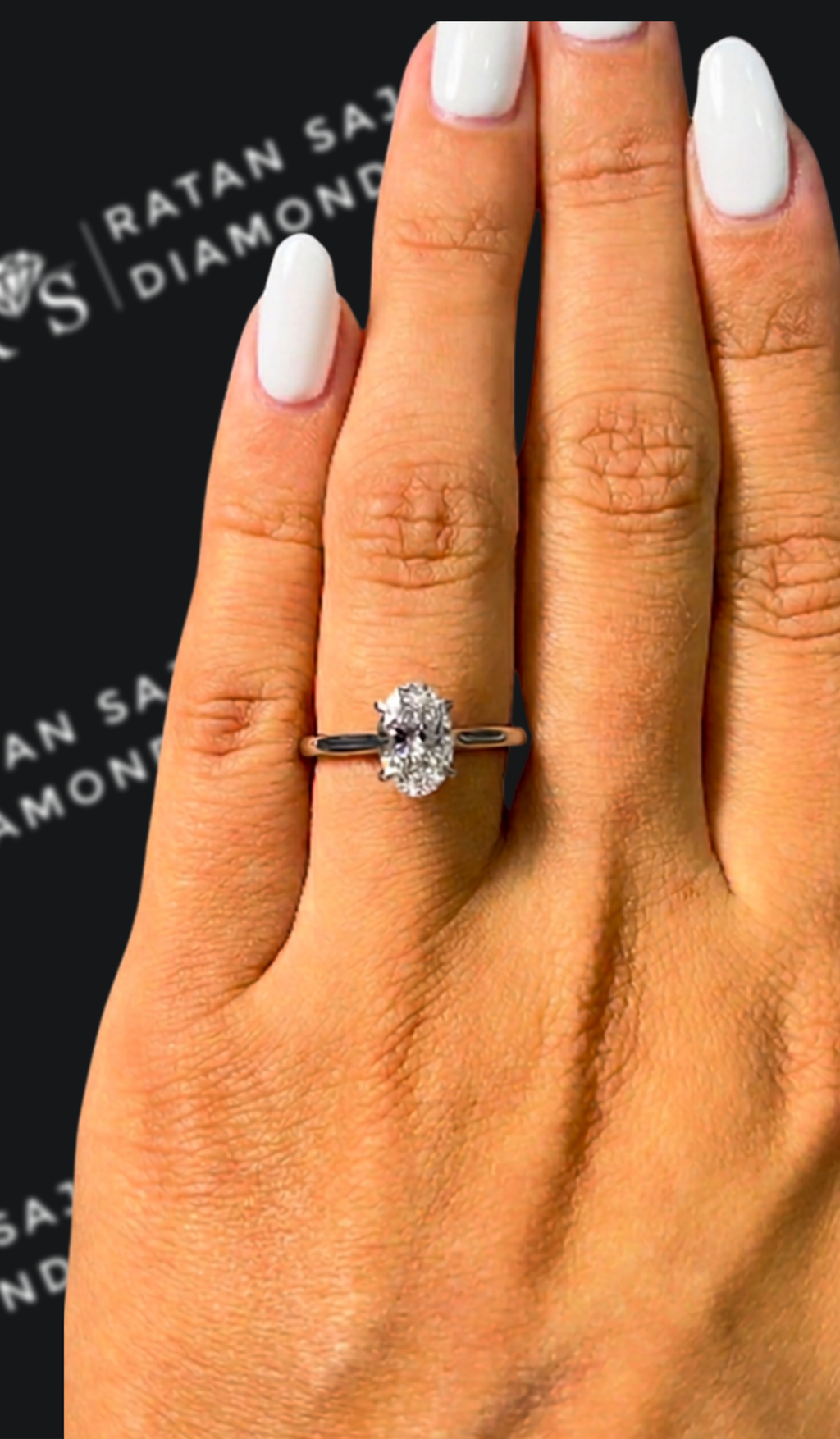 1 carat oval natural diamond engagement ring by Ratan Sajan Diamonds Dubai