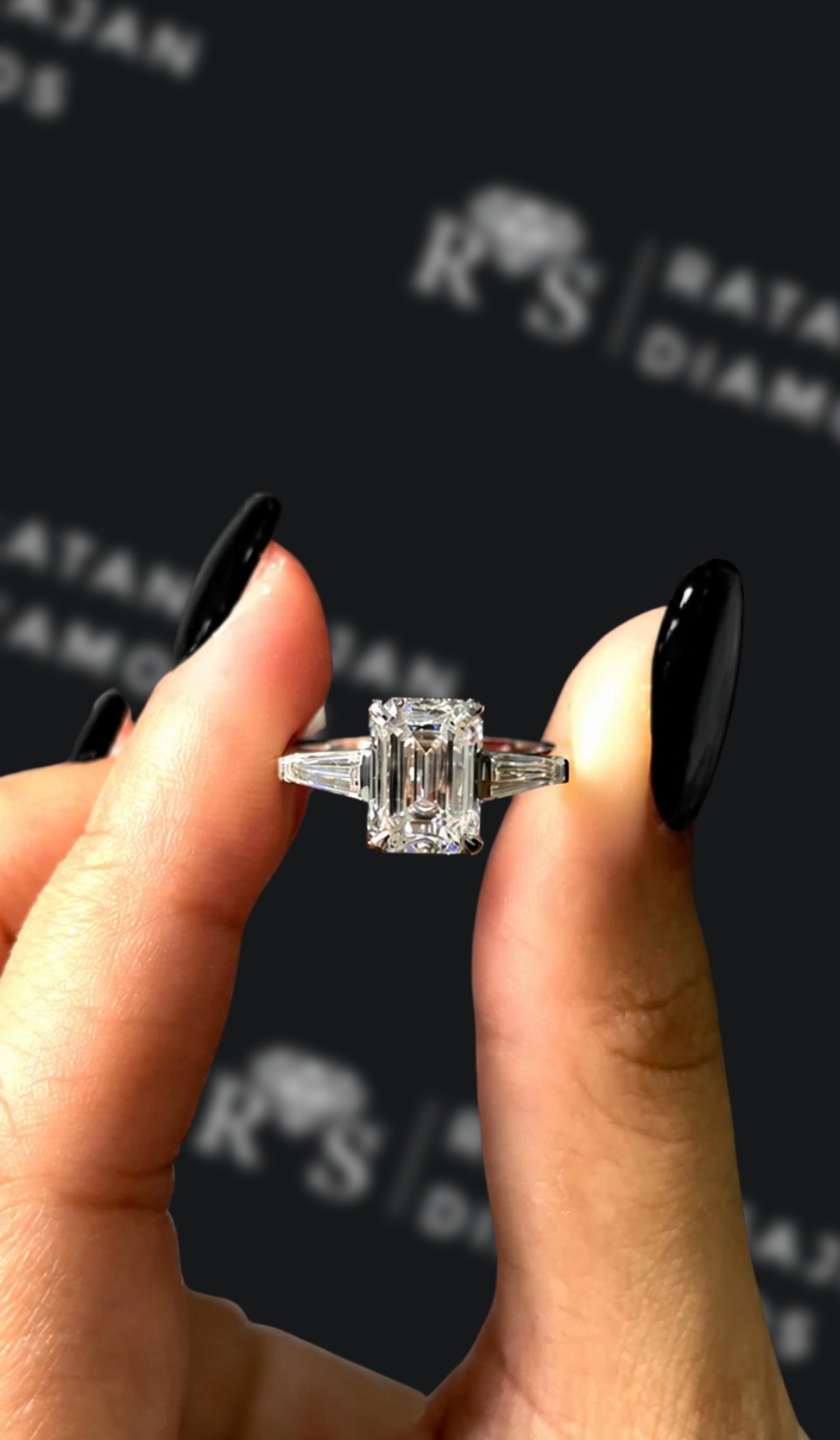 1.5 carat emerald cut natural diamond engagement ring by Ratan Sajan Diamonds Dubai