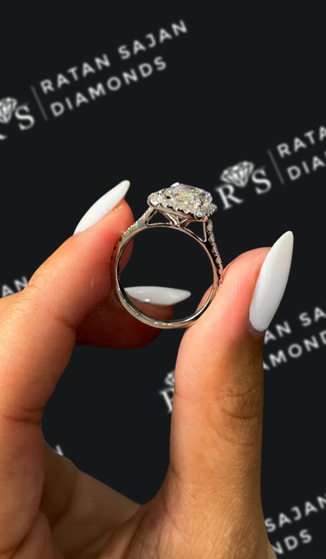 3 carat radiant cut natural diamond engagement ring by Ratan Sajan Diamonds Dubai