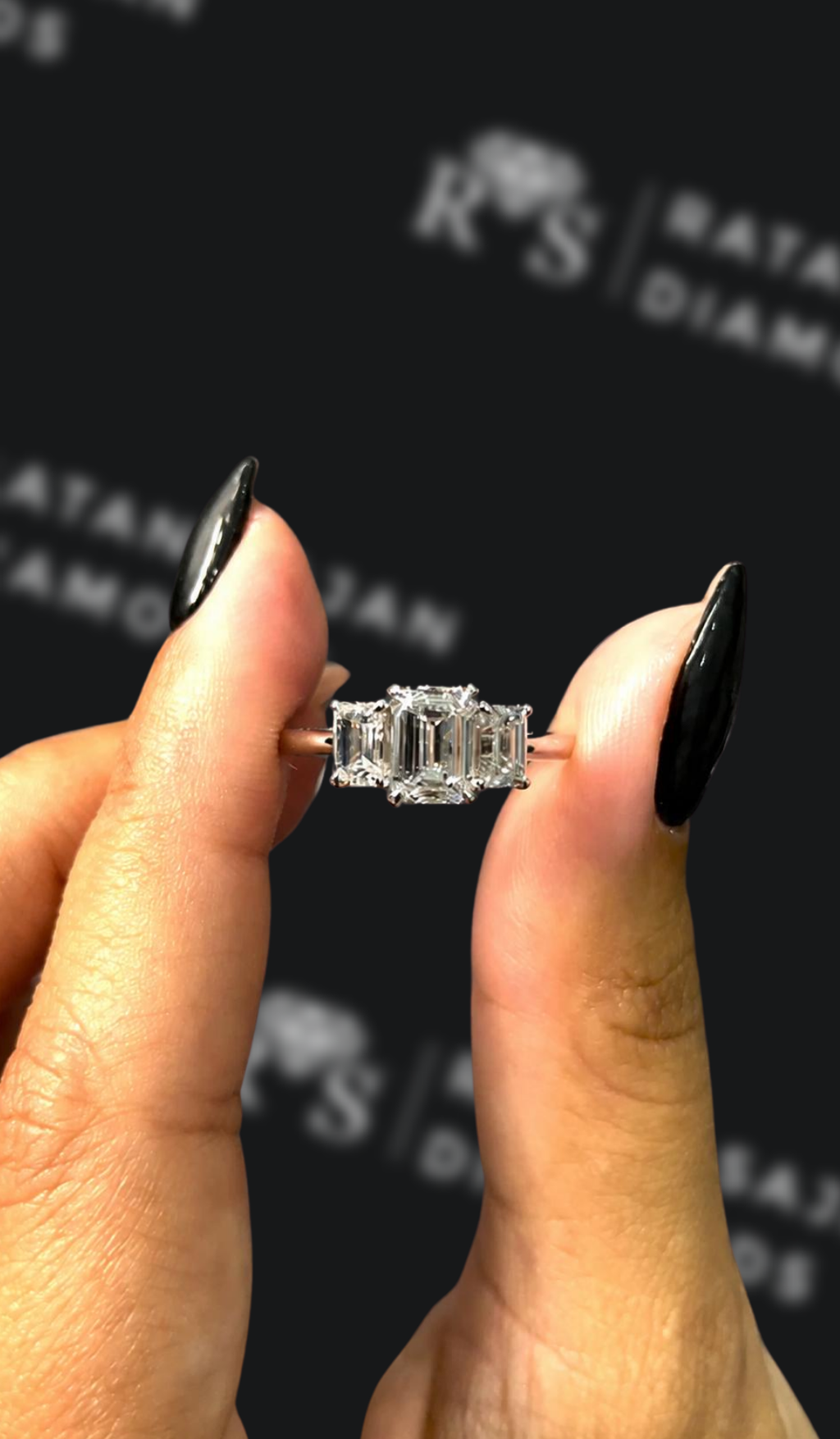 2 carat emerald cut natural diamond engagement ring by Ratan Sajan Diamonds Dubai