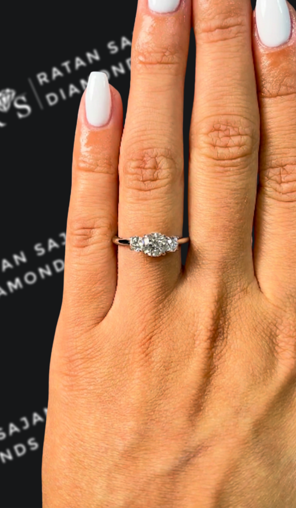 0.5 carat round brilliant natural diamond engagement ring by Ratan Sajan Diamonds Dubai