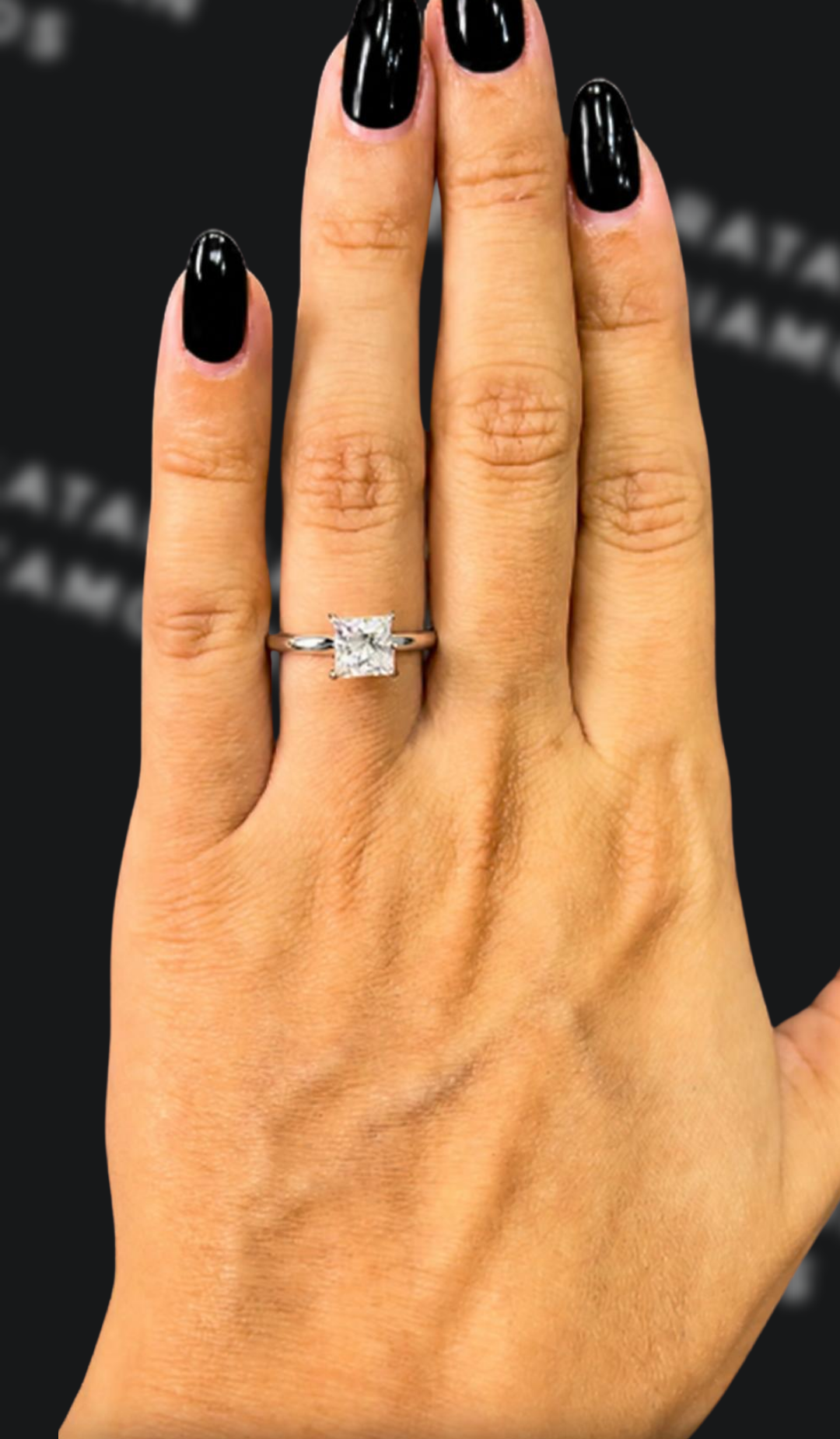 1 carat princess cut natural diamond engagement ring by Ratan Sajan Diamonds Dubai