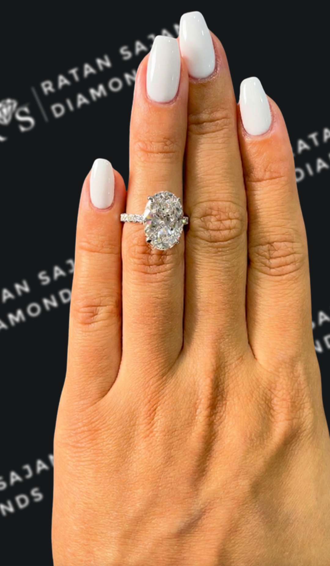 5 carat oval natural diamond engagement ring by Ratan Sajan Diamonds Dubai