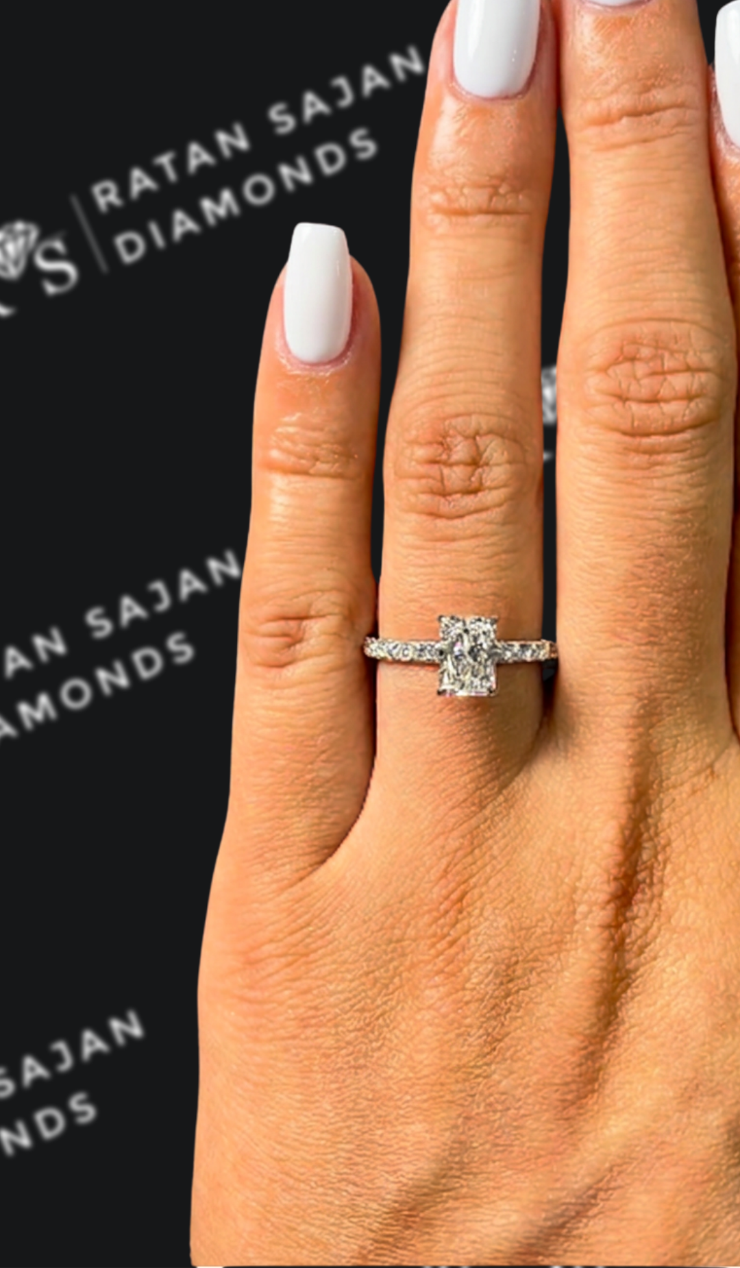 1 carat radiant cut natural diamond engagement ring by Ratan Sajan Diamonds Dubai