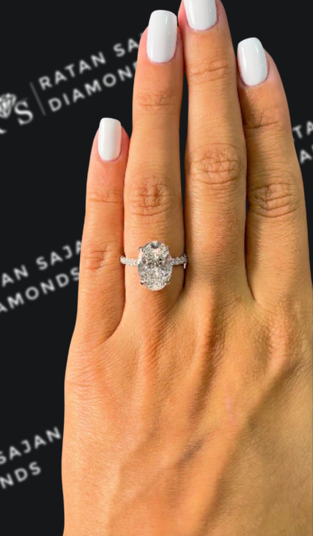 3.5 carat oval natural diamond engagement ring by Ratan Sajan Diamonds Dubai