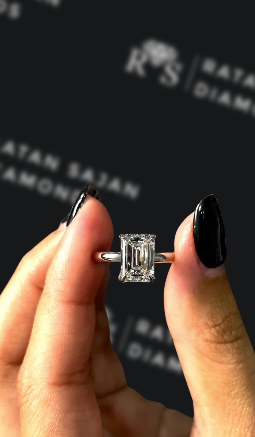 2 carat emerald cut natural diamond engagement ring by Ratan Sajan Diamonds Dubai