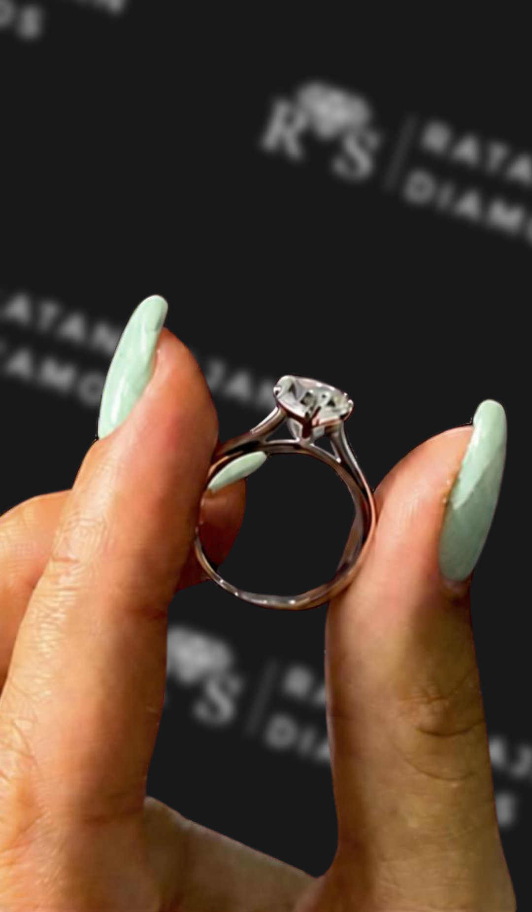 1 Carat Solitaire Engagement Ring - Heart Diamond