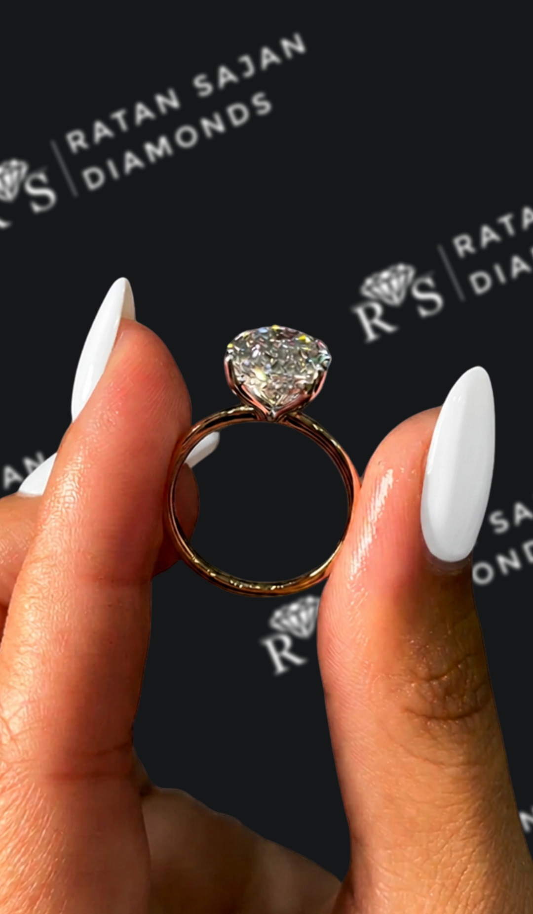 4.5 carat oval natural diamond engagement ring by Ratan Sajan Diamonds Dubai
