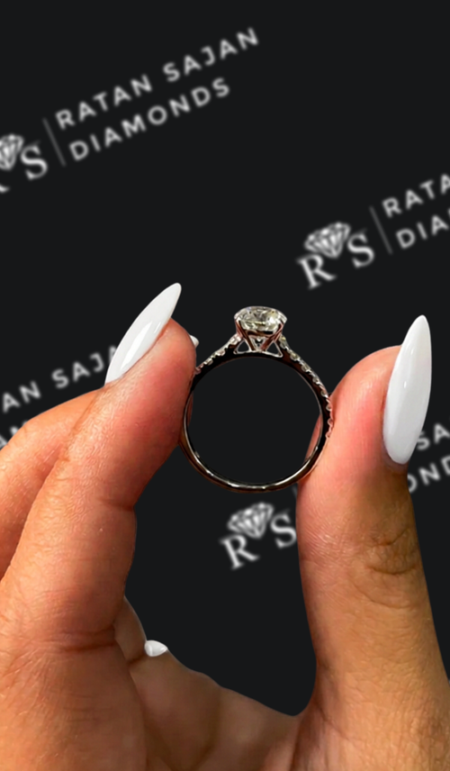 1 carat round brilliant natural diamond engagement ring by Ratan Sajan Diamonds Dubai