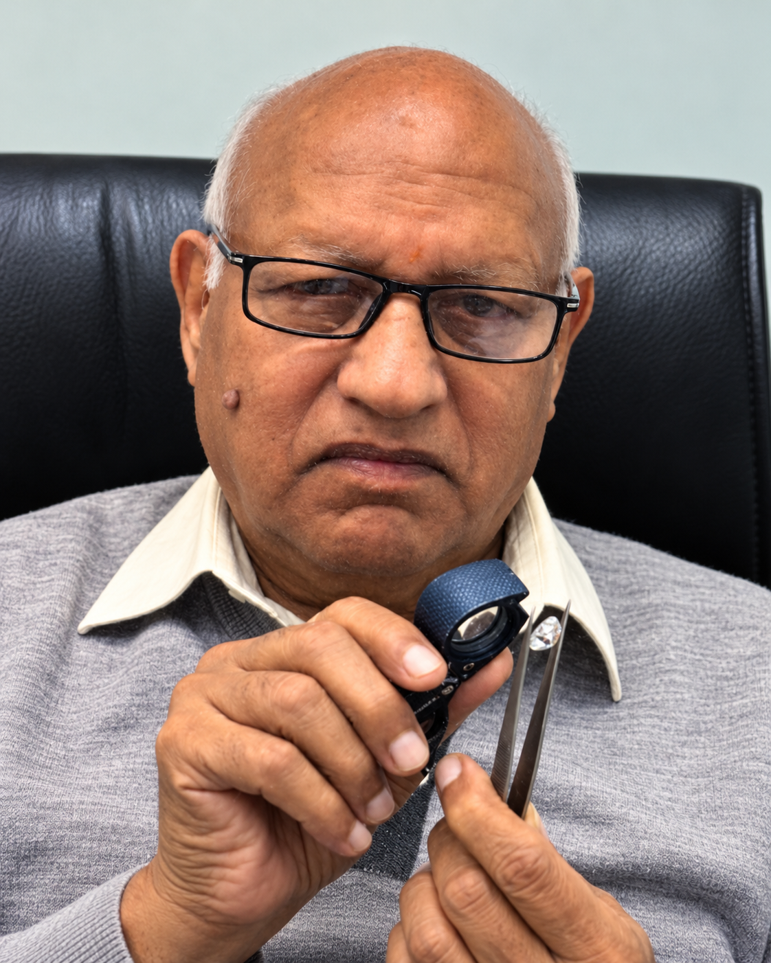 Mr. Rajmal Ratanlal Jain, founder of the Ratan Sajan Diamonds legacy