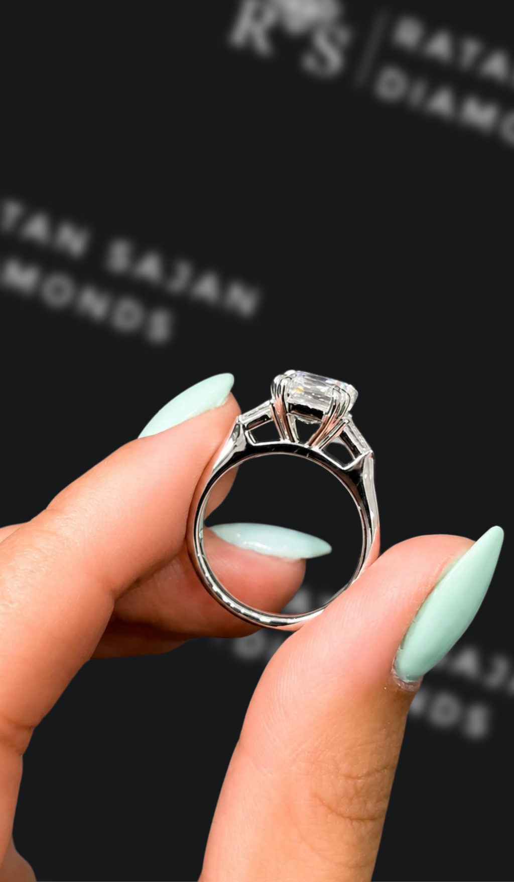 2 carat Asscher cut natural diamond engagement ring by Ratan Sajan Diamonds Dubai