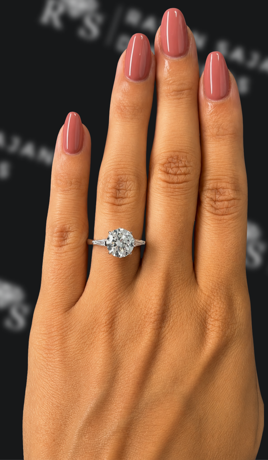 2.5 carat round brilliant natural diamond engagement ring by Ratan Sajan Diamonds Dubai