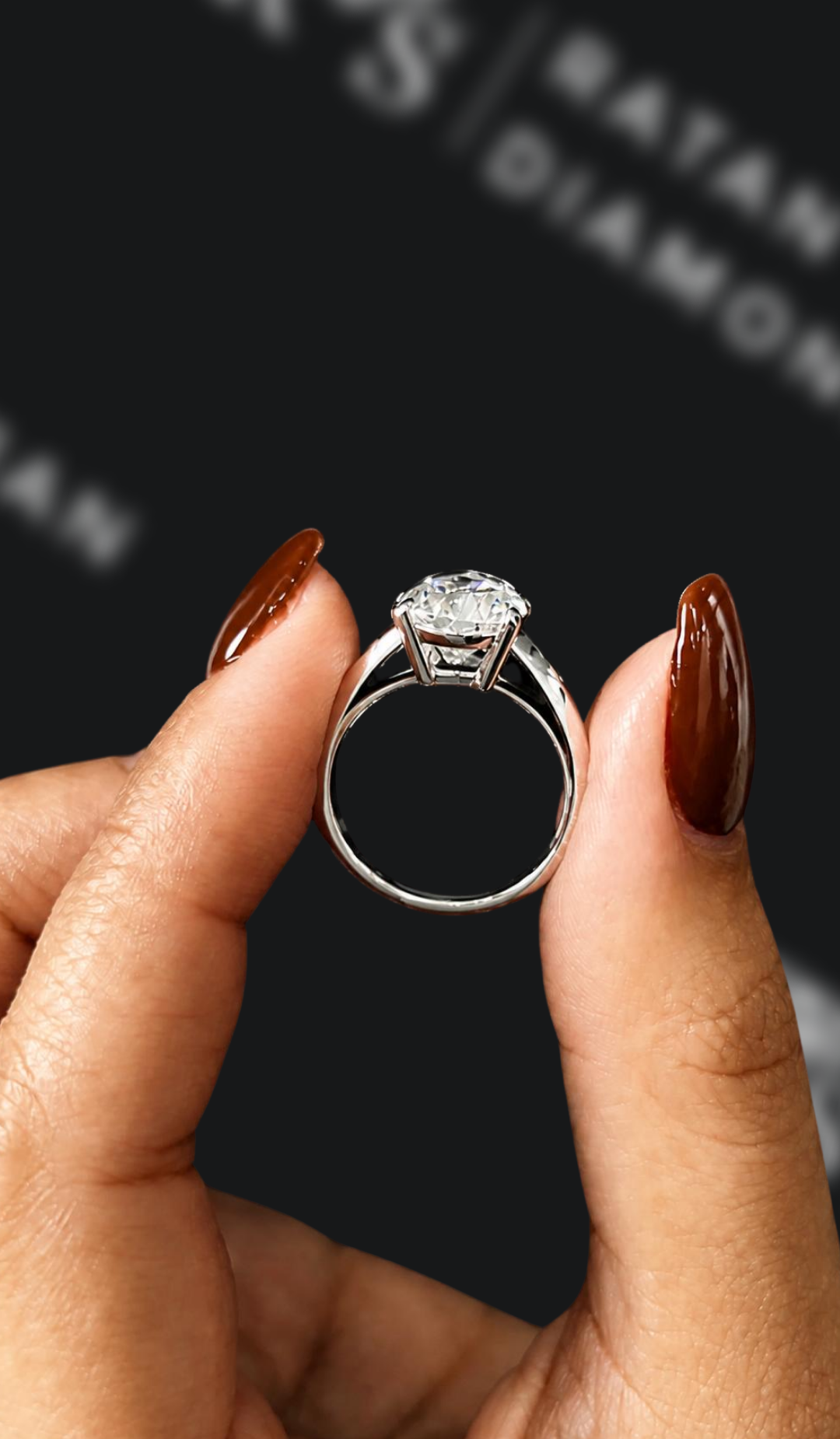 3 carat pear shaped natural diamond engagement ring by Ratan Sajan Diamonds Dubai