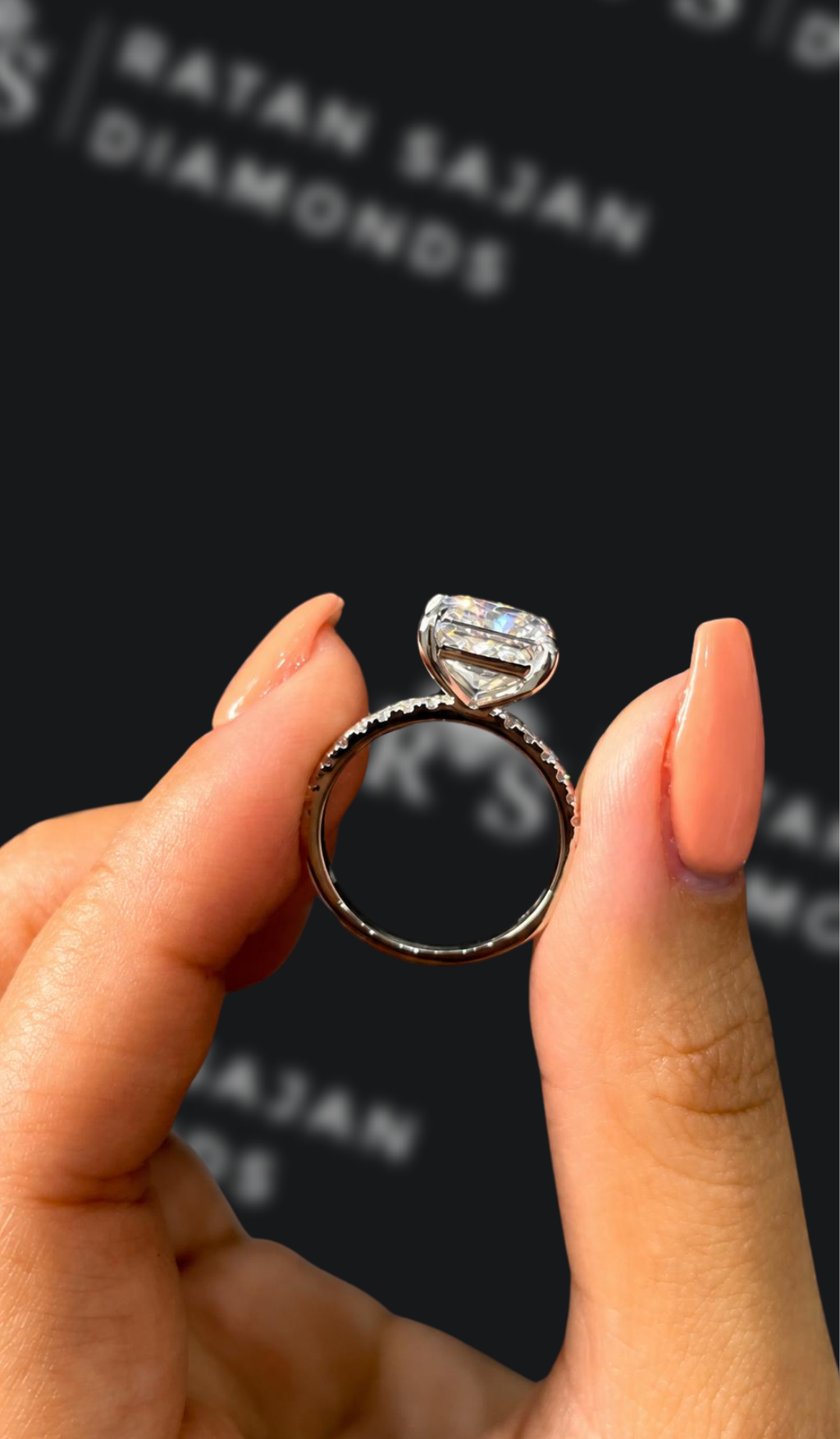2.5 carat princess cut natural diamond engagement ring by Ratan Sajan Diamonds Dubai