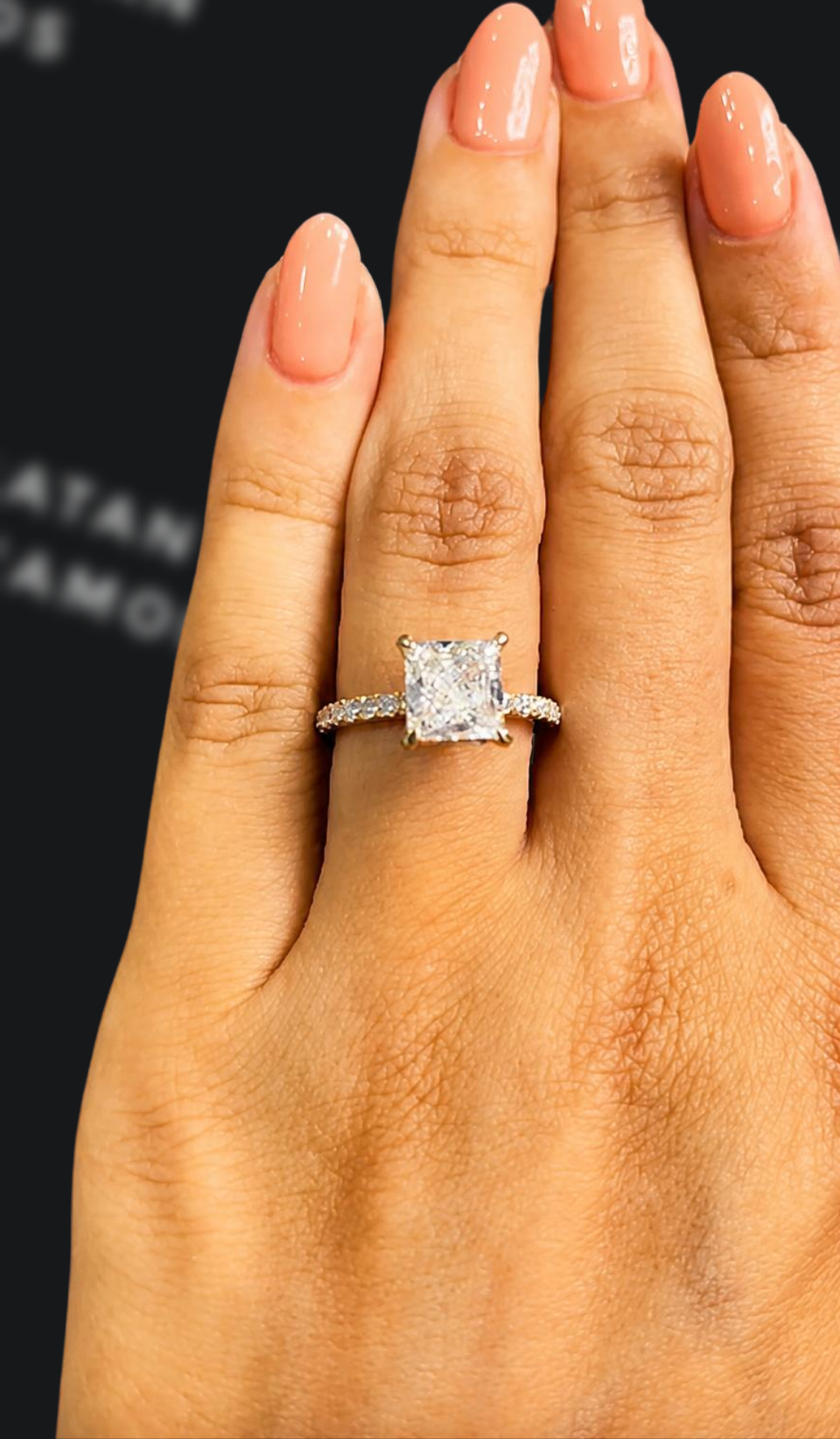 2 carat princess cut natural diamond engagement ring by Ratan Sajan Diamonds Dubai