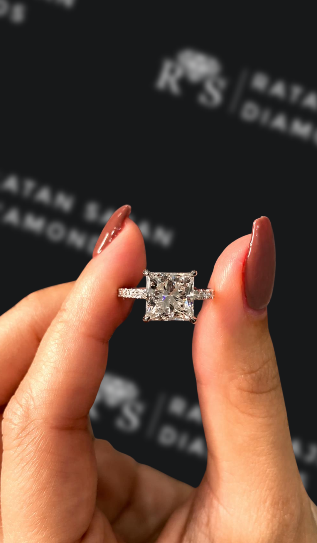 3 carat princess cut natural diamond engagement ring by Ratan Sajan Diamonds Dubai
