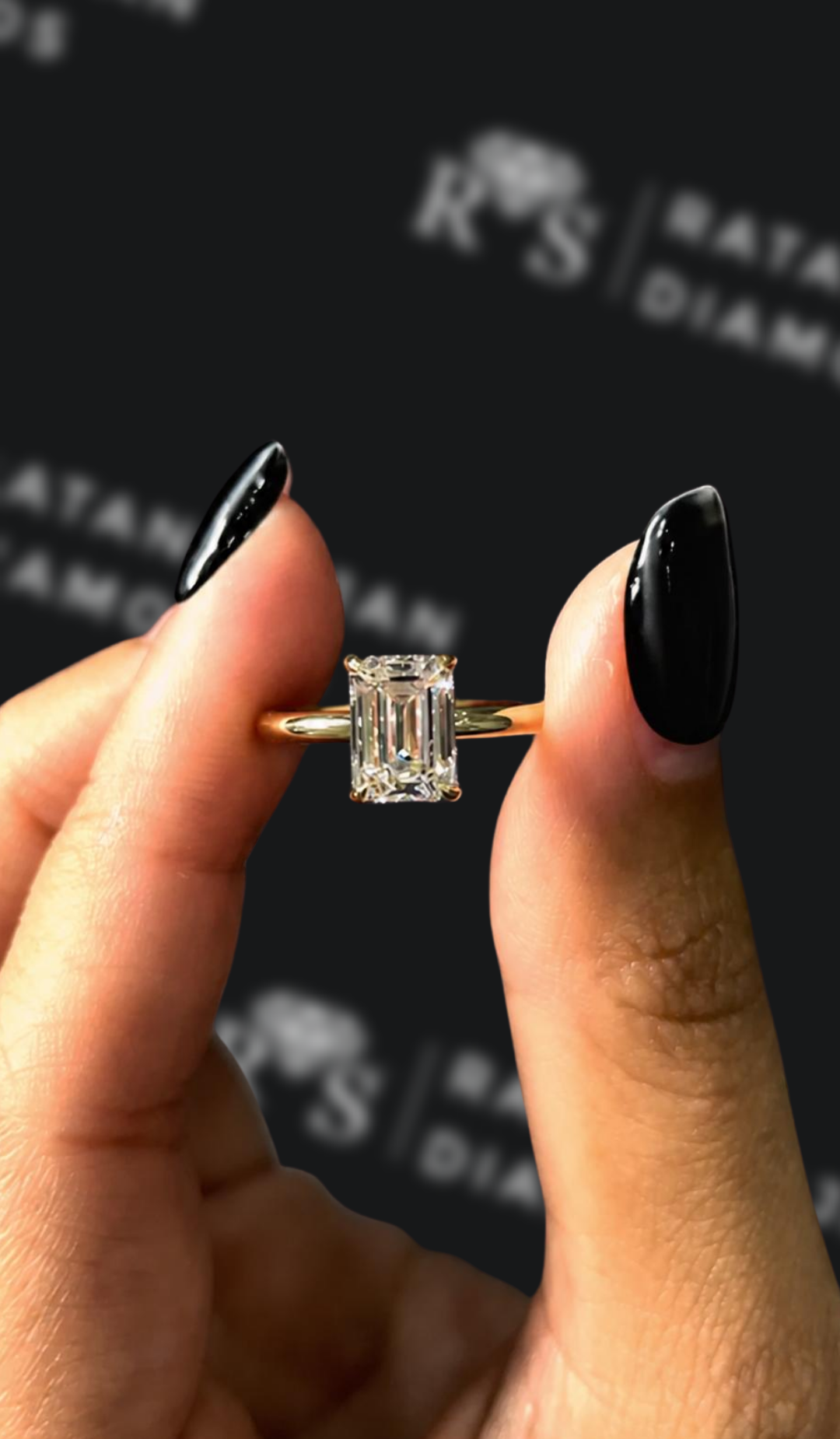 1.5 carat emerald cut natural diamond engagement ring by Ratan Sajan Diamonds Dubai