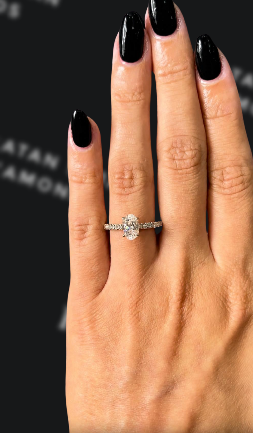 1 carat oval natural diamond engagement ring by Ratan Sajan Diamonds Dubai