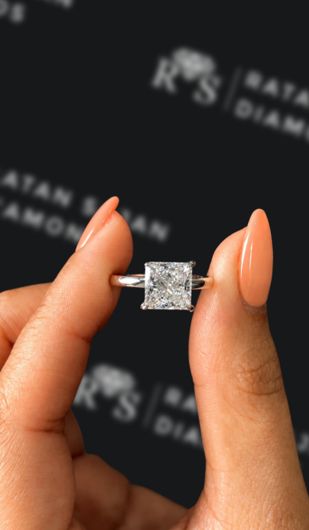 2.5 carat princess cut natural diamond engagement ring by Ratan Sajan Diamonds Dubai