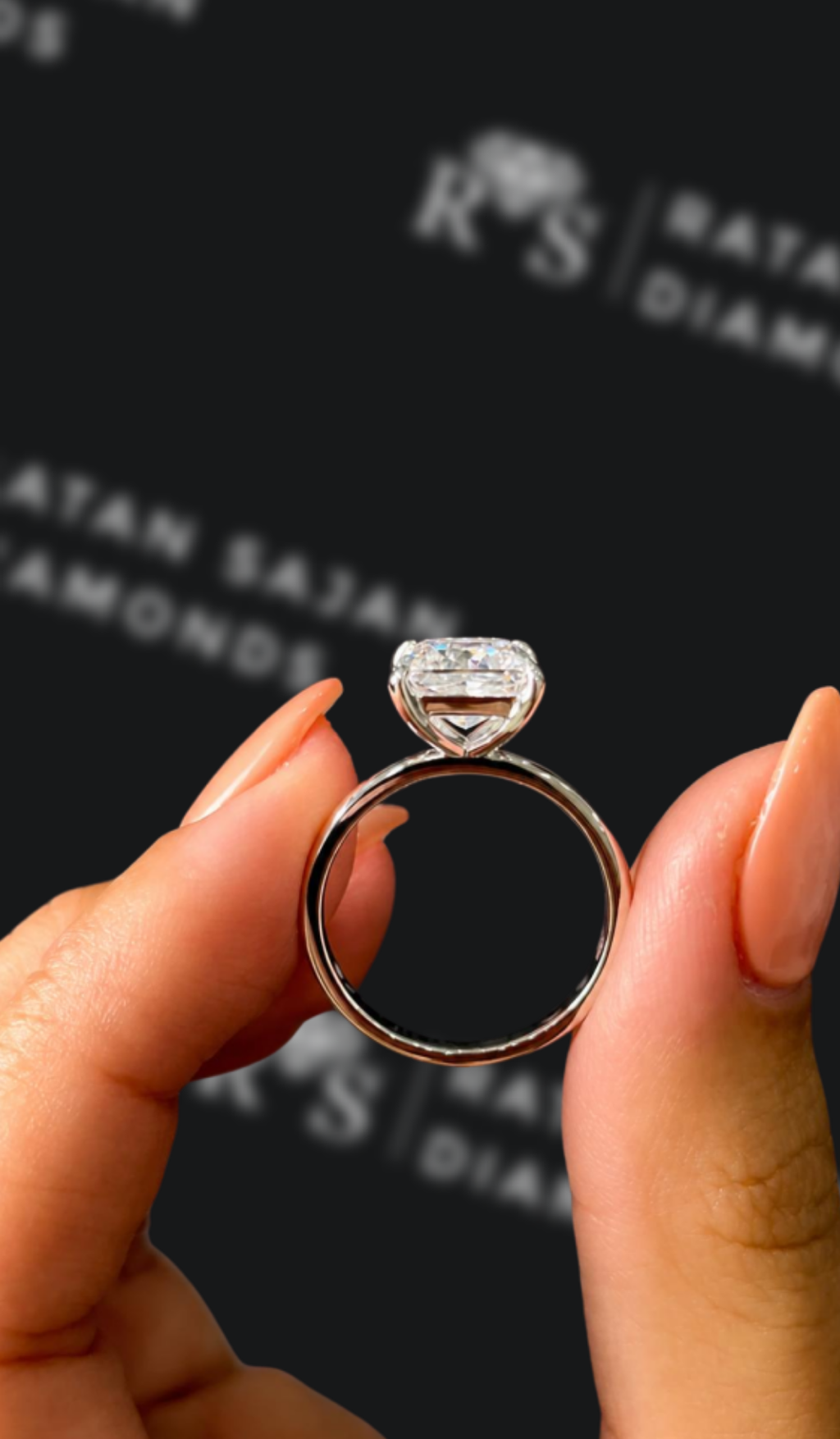 2.5 carat princess cut natural diamond engagement ring by Ratan Sajan Diamonds Dubai