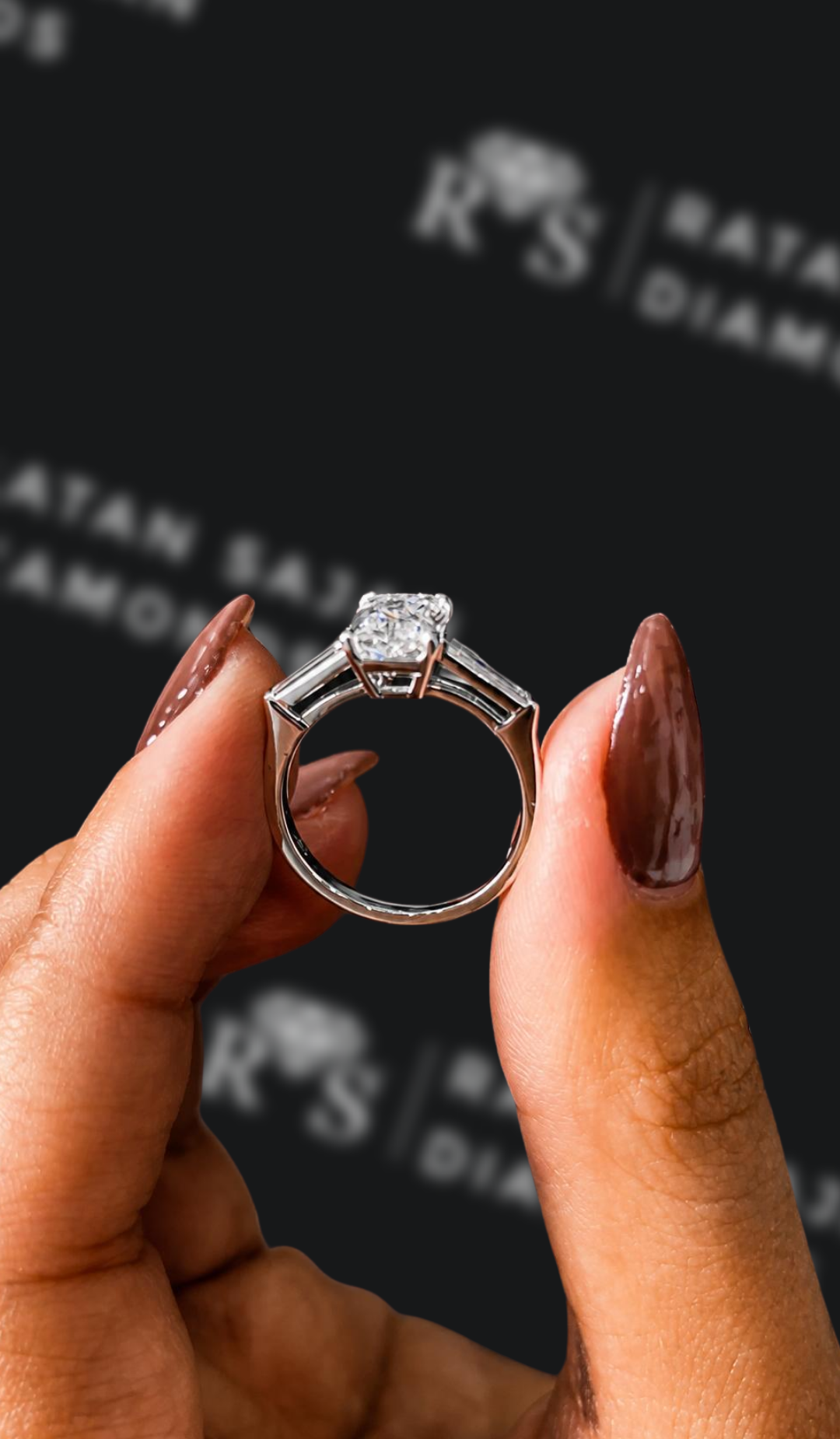 1 carat radiant cut natural diamond engagement ring by Ratan Sajan Diamonds Dubai