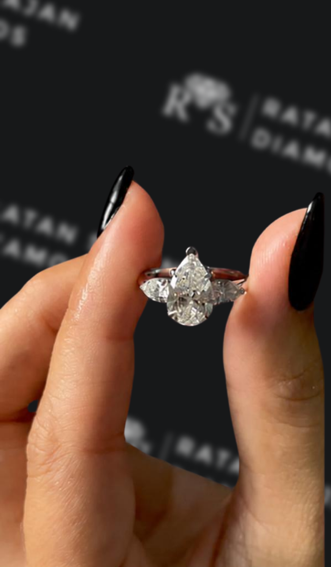 1.5 carat pear shaped natural diamond engagement ring by Ratan Sajan Diamonds Dubai