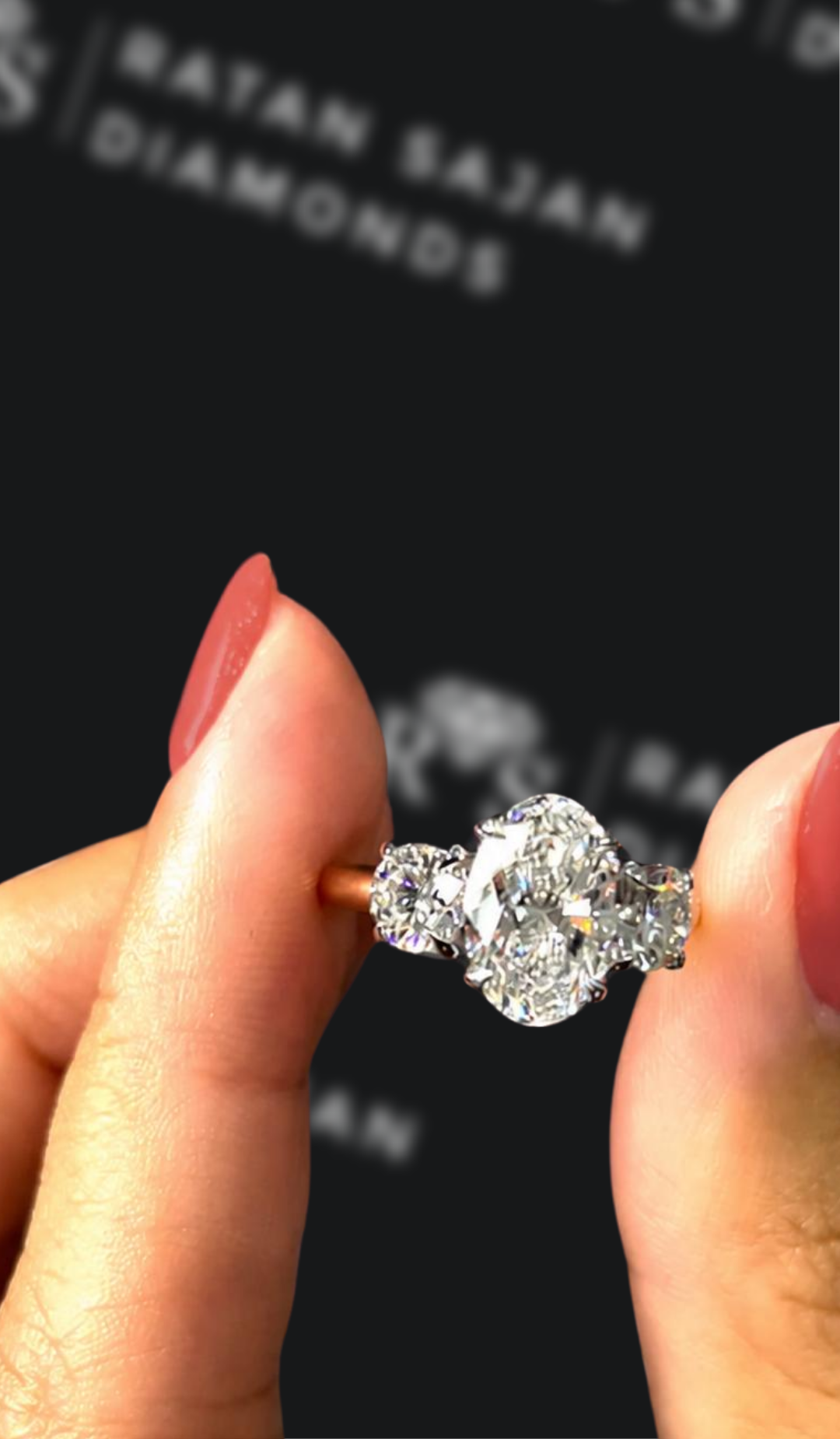 1.5 carat oval natural diamond engagement ring by Ratan Sajan Diamonds Dubai