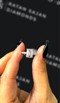 2 carat emerald cut natural diamond engagement ring by Ratan Sajan Diamonds Dubai