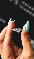 1 carat heart shaped natural diamond engagement ring by Ratan Sajan Diamonds Dubai