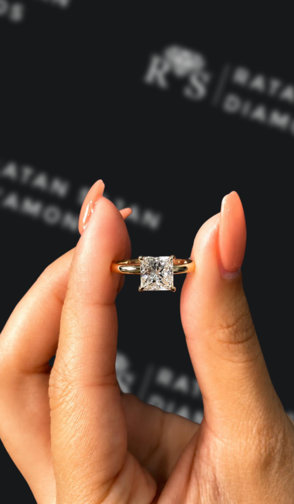 1.5 carat princess cut natural diamond engagement ring by Ratan Sajan Diamonds Dubai