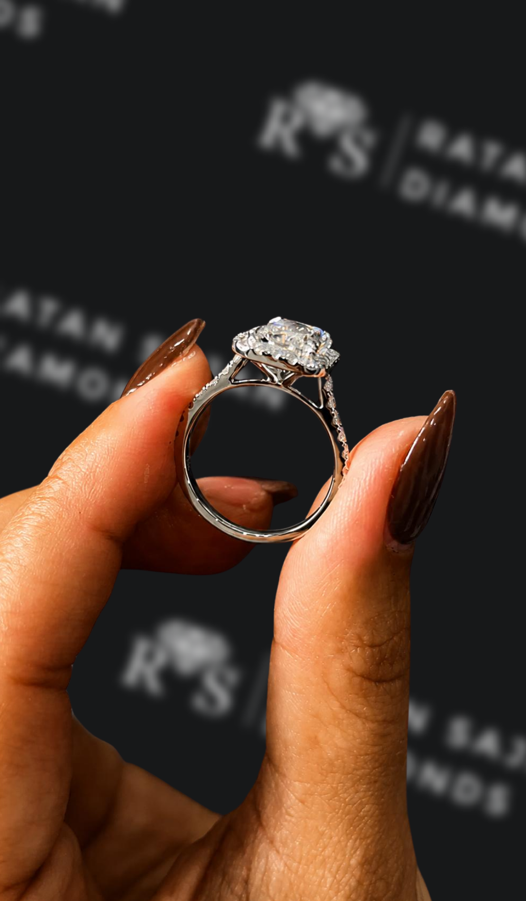 3 carat radiant cut natural diamond engagement ring by Ratan Sajan Diamonds Dubai