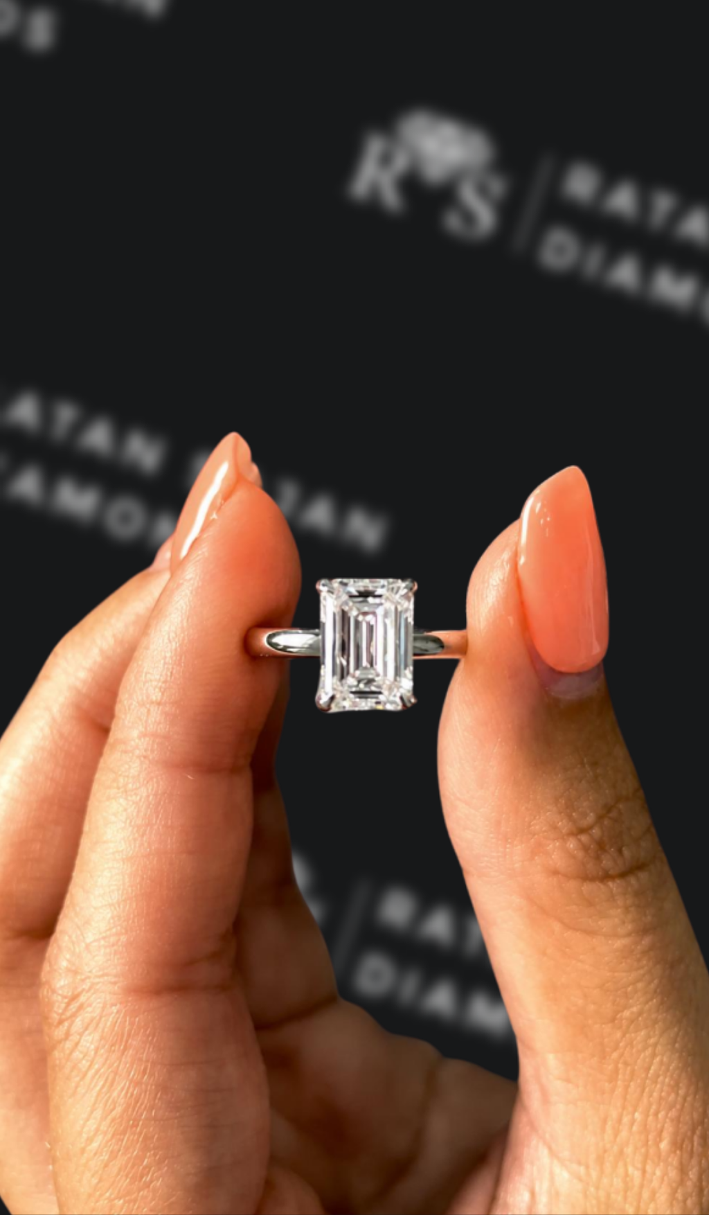 2 carat emerald cut natural diamond engagement ring by Ratan Sajan Diamonds Dubai
