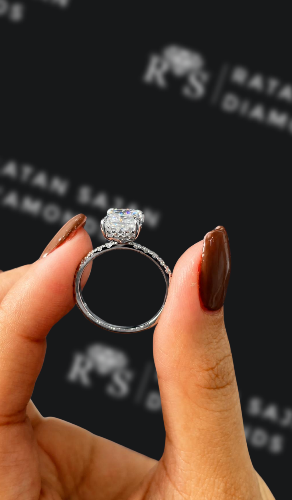 2.5 carat radiant cut natural diamond engagement ring by Ratan Sajan Diamonds Dubai