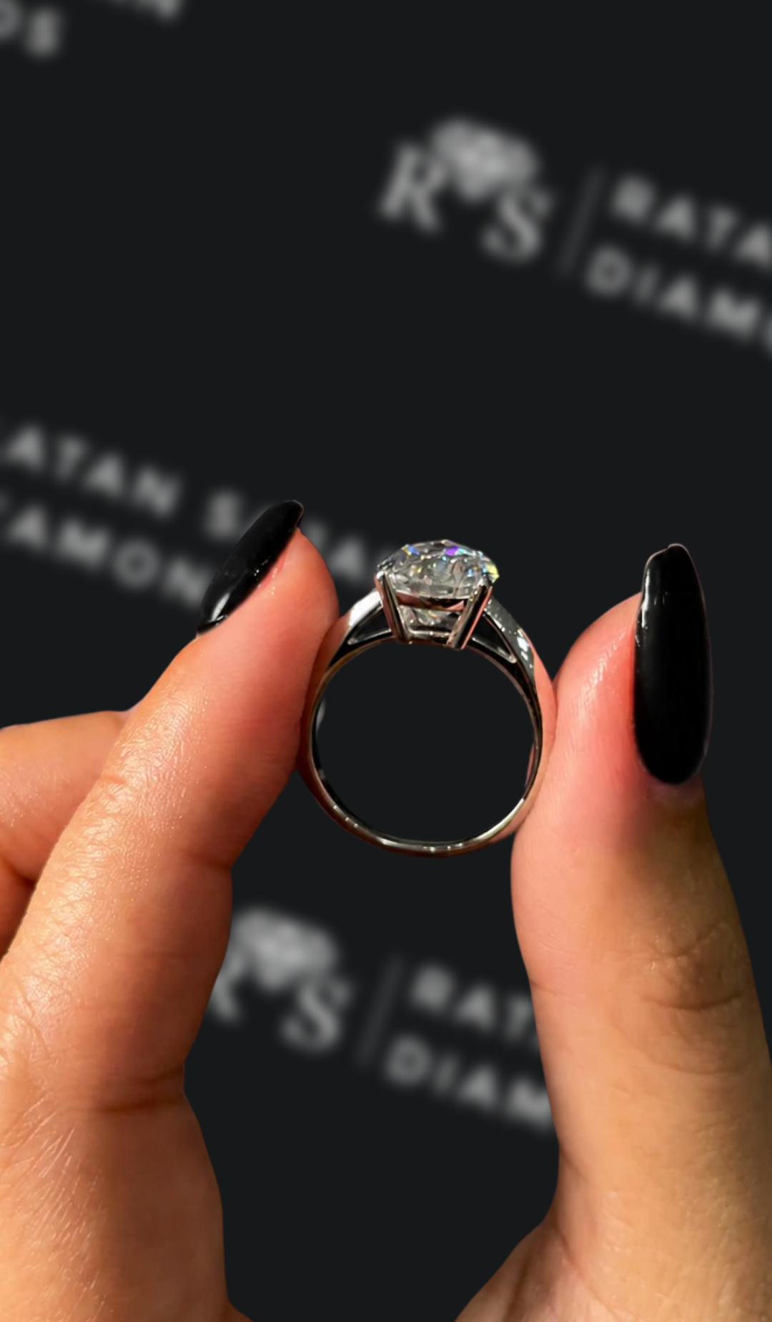 3 carat pear shaped natural diamond engagement ring by Ratan Sajan Diamonds Dubai