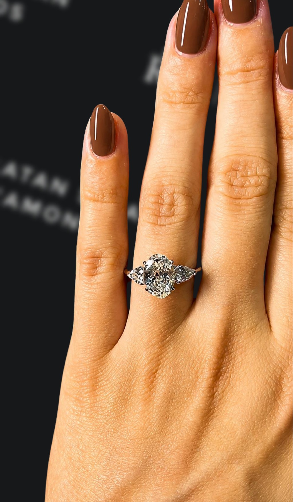 2.5 carat oval natural diamond engagement ring by Ratan Sajan Diamonds Dubai